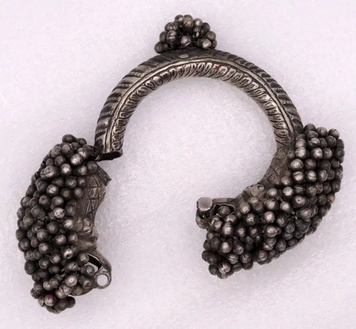 TRIBAL ORNAMENTS Vintage Original antique worn old silver bangle bracelet unique design rare indian tribal womens jewelry for belly dnaceghoomar dance cb02 Bracelets