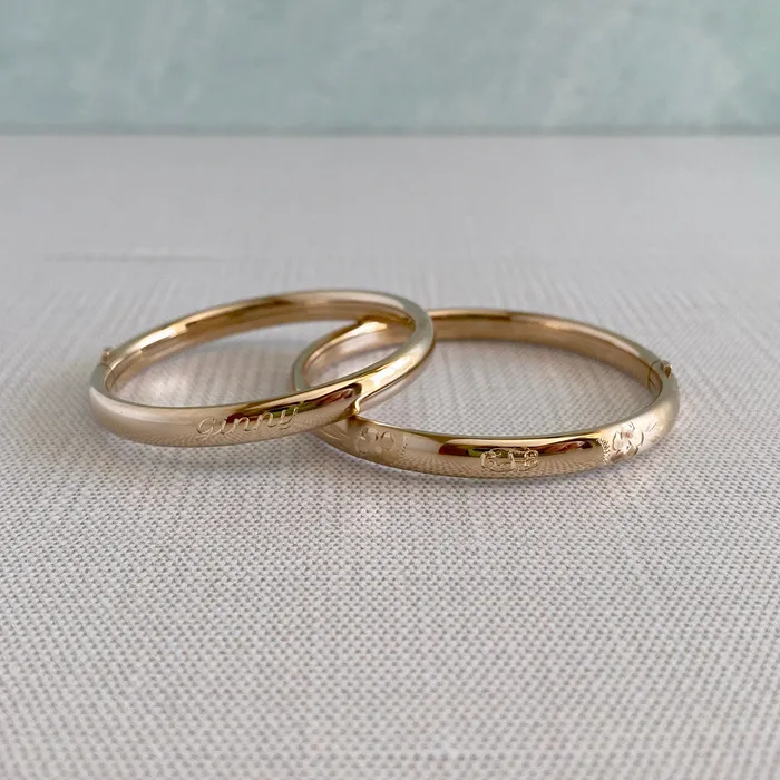 Child 14K Yellow Gold Plain Bangle Croghans PreStyled Sets