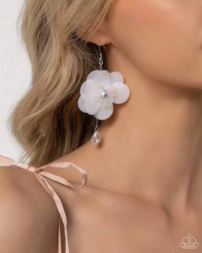 Earrings Paparazzi Jewelry Paparazzi Earring Oversized Opulence White Earrings Paparazzi Jewelry Paparazzi Earring Oversized Opulence White
