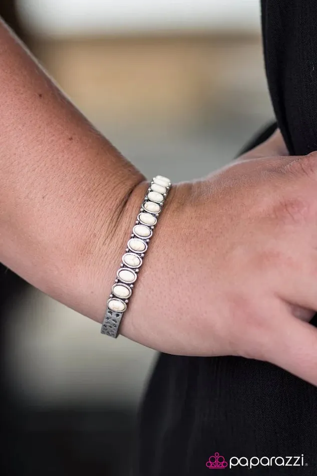 Paparazzi Bracelet Mojave Rainbow White Paparazzi Jewelry Bracelets