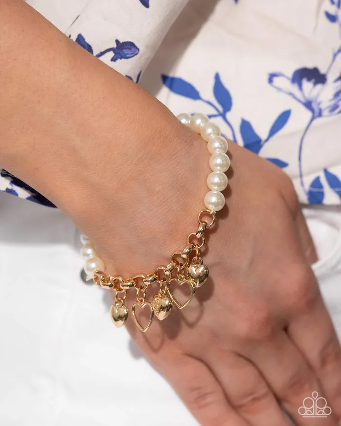 Paparazzi Jewelry Bracelets Paparazzi Bracelet Charming Candidate Gold