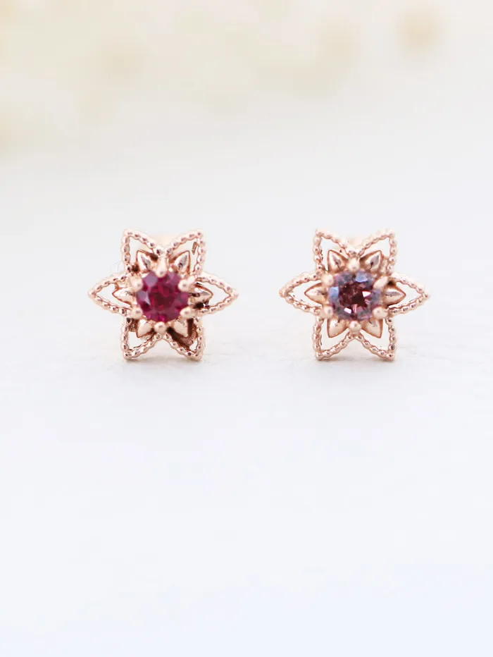 14K Gold Bling Flower Cartilage Earring 18G16G MinimalBijoux Earrings
