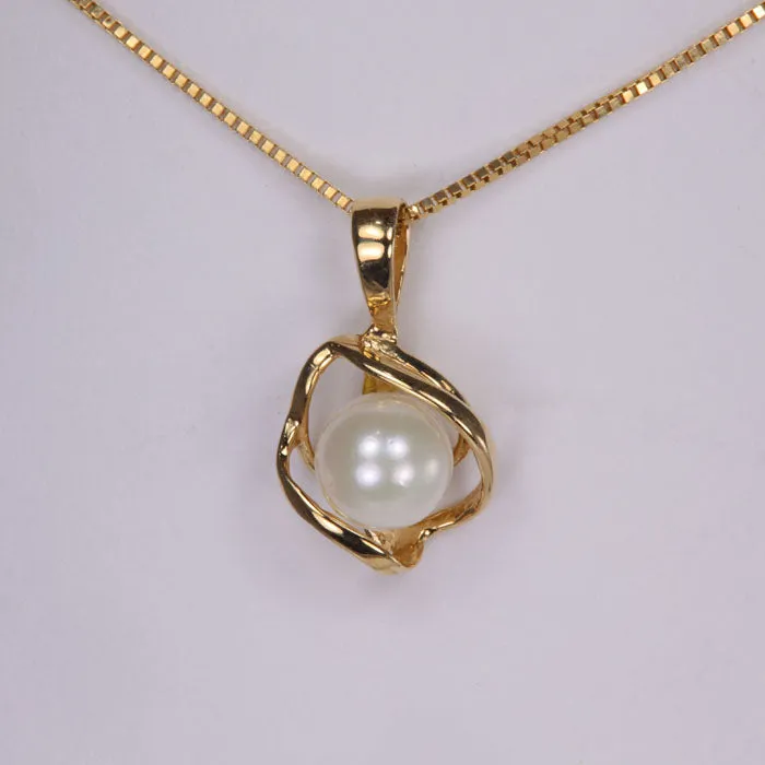 14K Yellow Gold and Pearl Pendant Moriartys Gem Art Necklaces