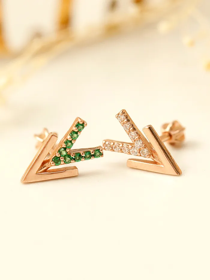 MinimalBijoux Earrings 14K Gold Edge Double V Shape Cartilage Earring 18G16G MinimalBijoux Earrings 14K Gold Edge Double V Shape Cartilage Earring 18G16G