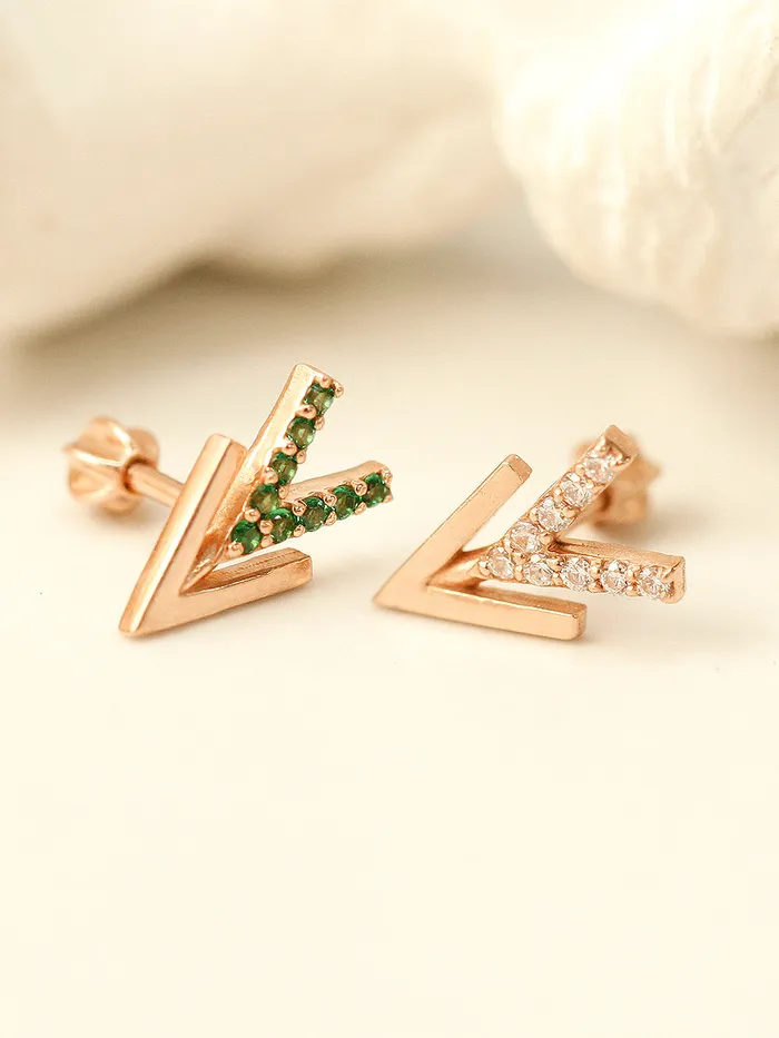 MinimalBijoux Earrings 14K Gold Edge Double V Shape Cartilage Earring 18G16G