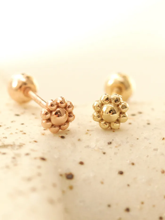 MinimalBijoux Earrings 14K Gold Mini Ball Flower Cartilage Earring 20G