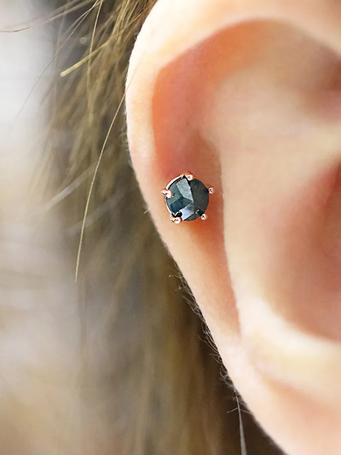 MinimalBijoux Earrings 14K Gold Rough Diamond Cartilage Earring 4mm 18g