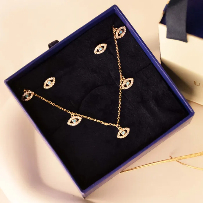 Upakarna Necklaces Minimal Evil Eye Necklace Gift Set