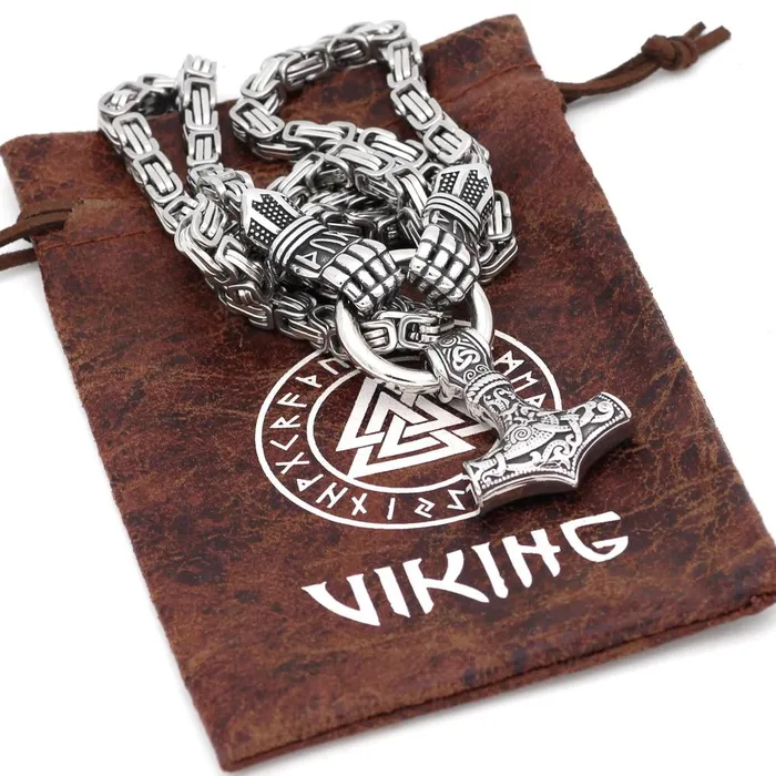 Valhalla Vikings Necklaces King Chain Featuring Berserker Holding A Mjolnir Pendant