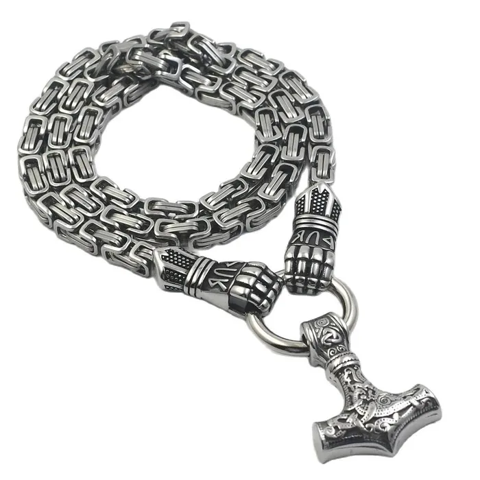 Valhalla Vikings Necklaces King Chain Featuring Berserker Holding A Mjolnir Pendant