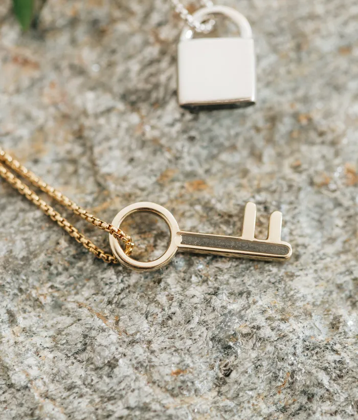 closebymejewelry Necklaces Key Cremation Necklace in 14K White Gold