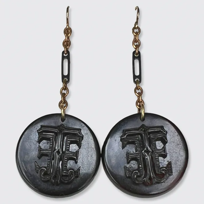 Earrings 21stfinds Victorian Monogram Earrings Earrings 21stfinds Victorian Monogram Earrings