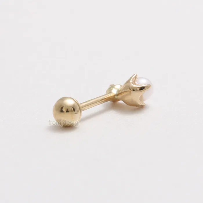 Earrings Diamond Petite Pearl Piercing from J Shop