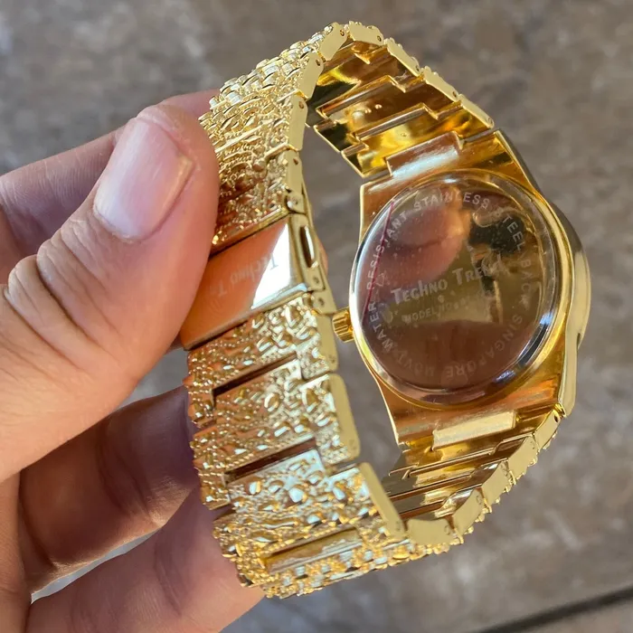 PreStyled Sets Bling Cartel Arabic Numerals Gold Finish Gold Face Dial Iced Nugget Watch PreStyled Sets Bling Cartel Arabic Numerals Gold Finish Gold Face Dial Iced Nugget Watch