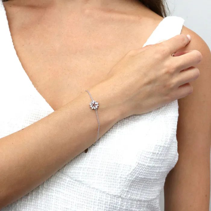 Bracelets BERRICLE Wreath CZ Rolo Chain Bracelet in Sterling Silver