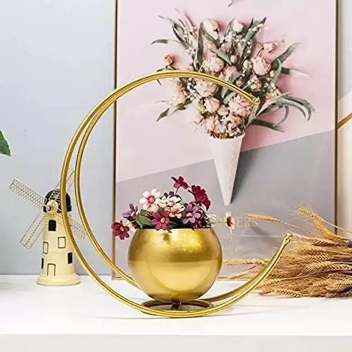 Dropshipped via Social Commerce Network Earrings YABIE ARTS Designer Flower Vase with Gold Designer Vase Gold Metal Moon Shape Flower Pot Table Decorative Flower Pot Home Decor vase